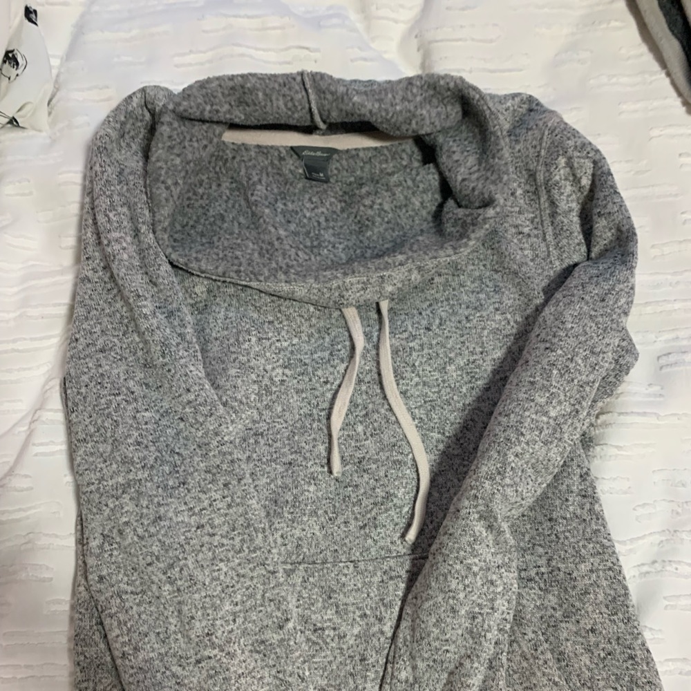 Eddie Bauer long sleeve pullover